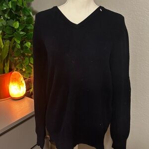 DARK NAVY BLUE. NOT BLACK